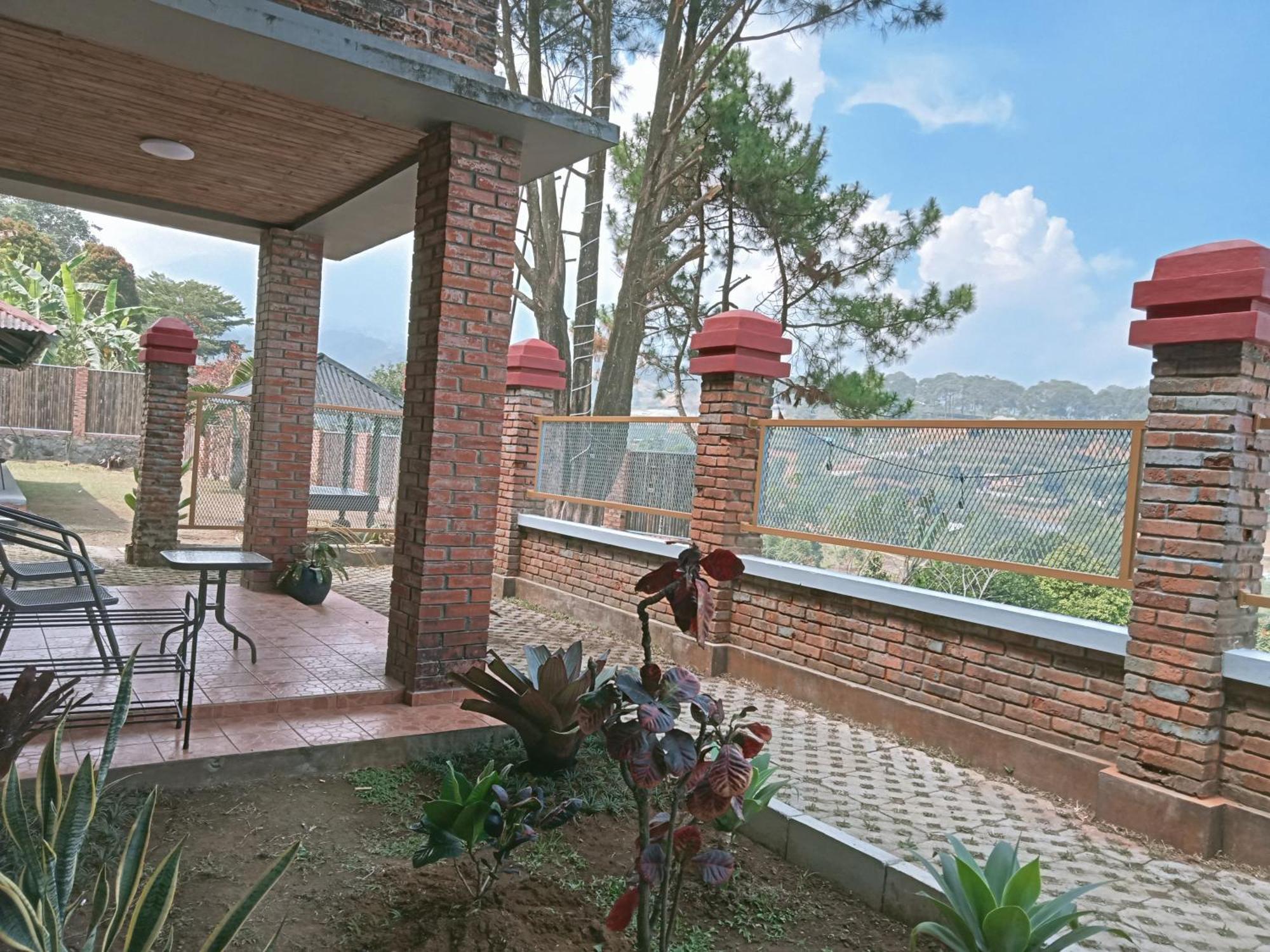 Villa Forest Puncak Tagalbato Ruang foto